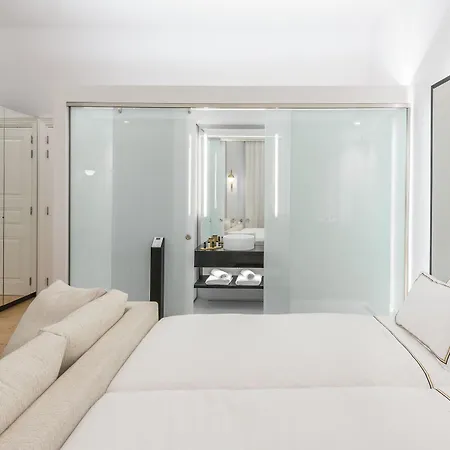 S Paul Hotel 3*
