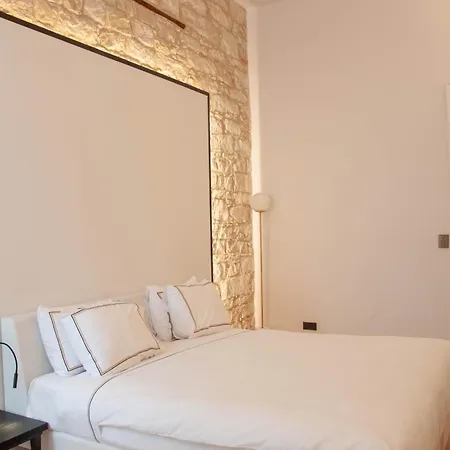 S Paul Hotel 3*