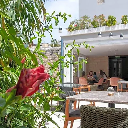 Hotel S Paul 3*