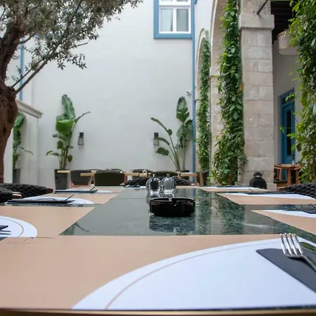 Hotel S Paul